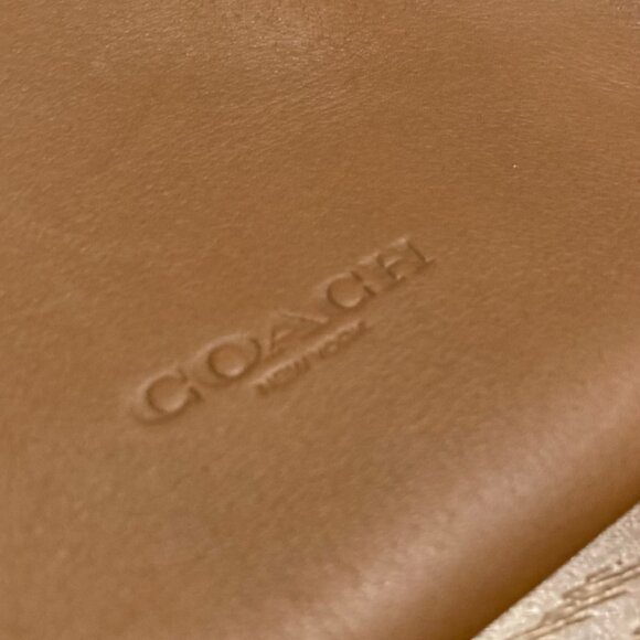 EUC Vintage COACH Tan Leather Glitter Cheeky Zip Wristlet - Picture 10 of 12